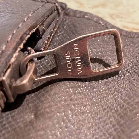 Louis Vuitton Brazza Wallet Gray Leather - Picture 10 of 16